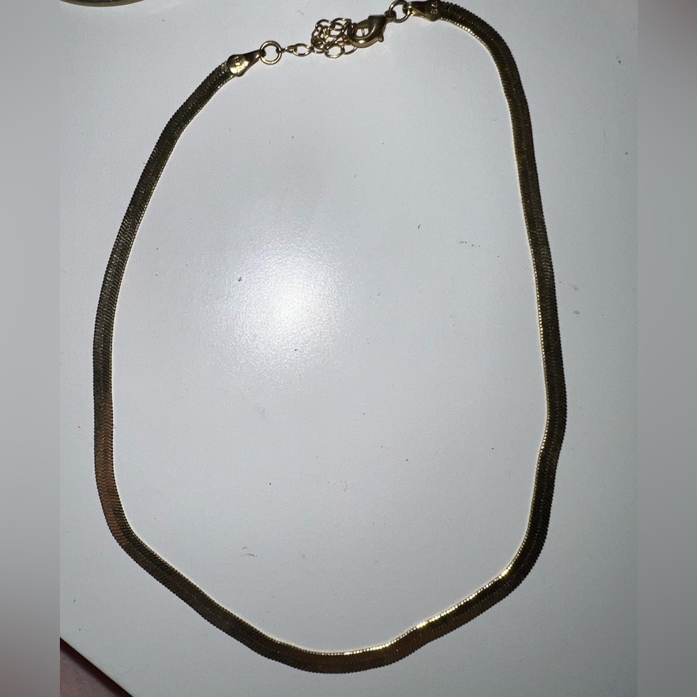 Gold Choker Necklace with Smooth Rounded Profile